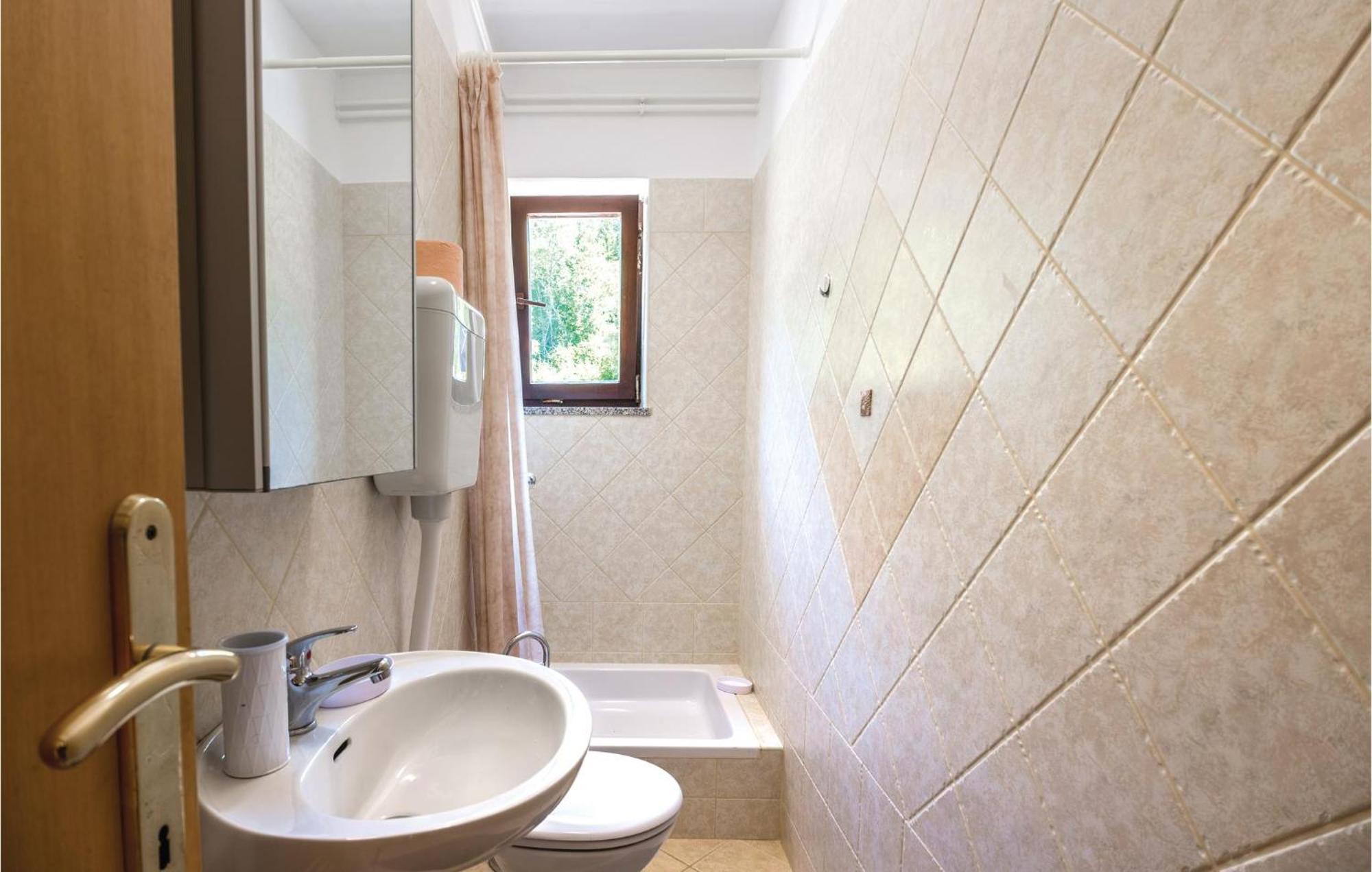 Amazing Apartment In Veprinac With Kitchen Zewnętrze zdjęcie